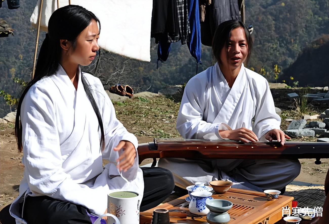 湖南|95后山东姑娘，大学毕业跑到终南山隐居，嫁给45岁丈夫做丁克夫妻