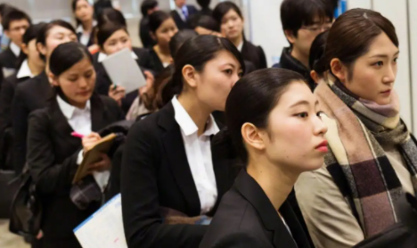 招聘|2022毕业生破千万，企业招聘下降11%，“慢就业”时代来临