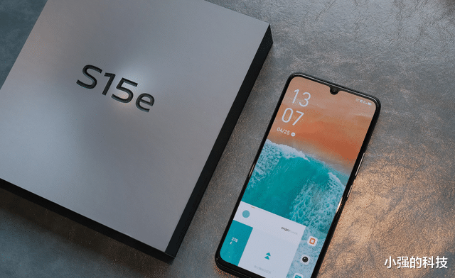 旗舰机|8月换机首选 这三款跑不了 性能不输旗舰机价格最贵也不超过1999元