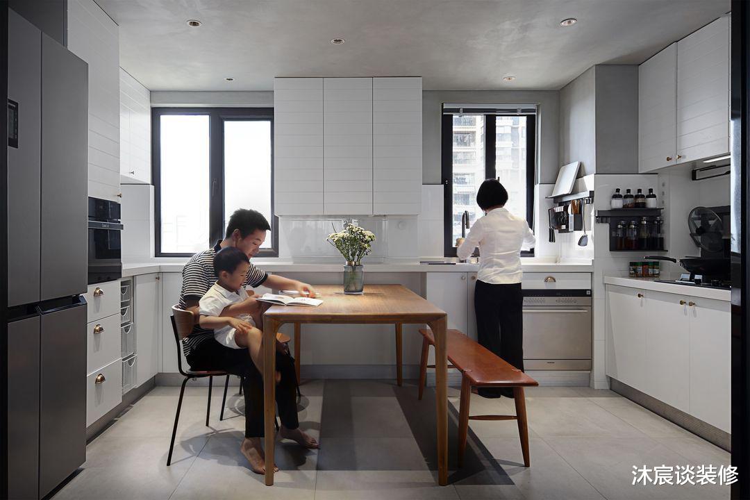 幼儿建筑师装修记:客厅环绕式布局,网友:果然专业的就是不一样