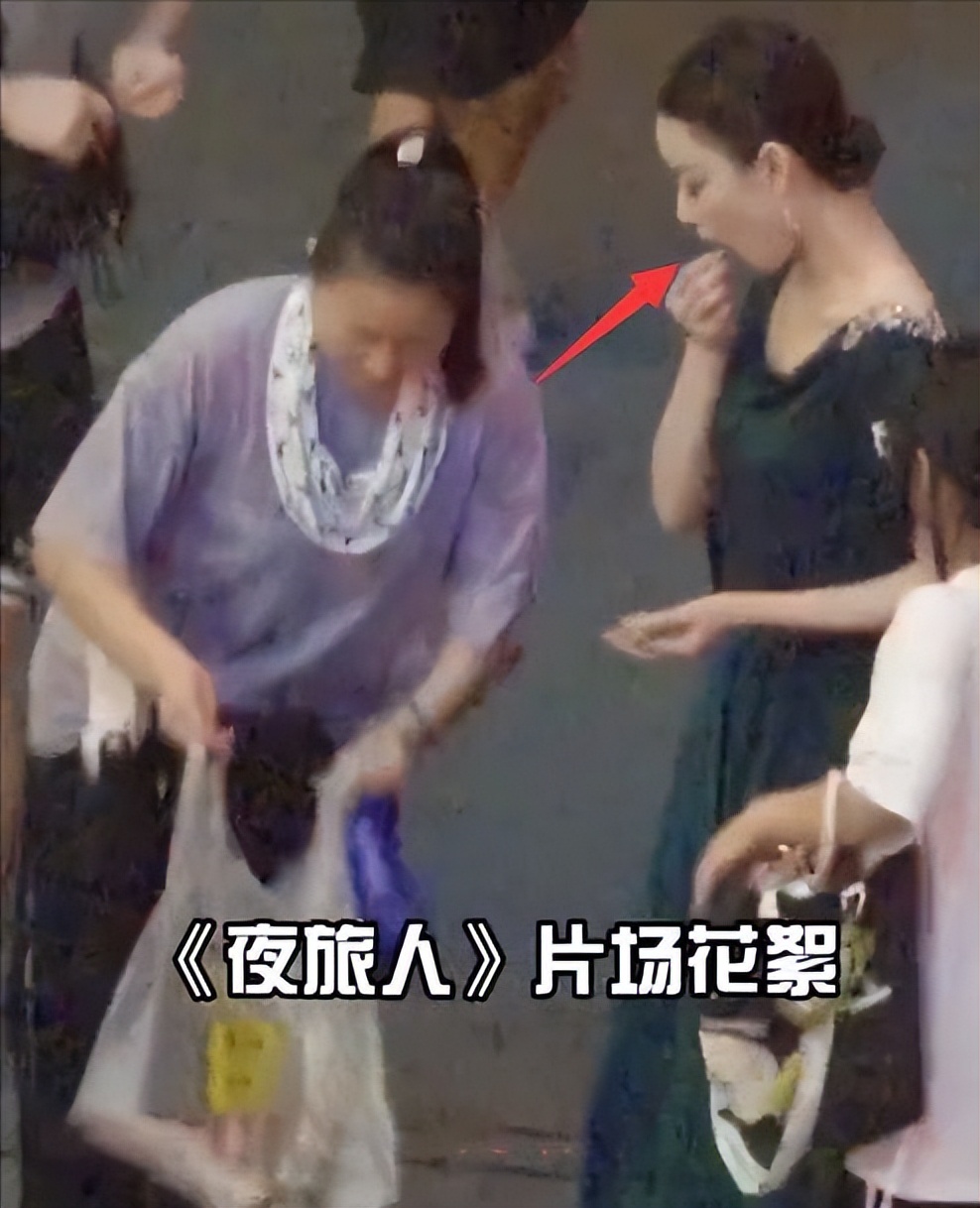 黄轩 继彩妆后黄轩再次颠覆传统拍大片风格大变被吐槽像大力水手吃菠菜
