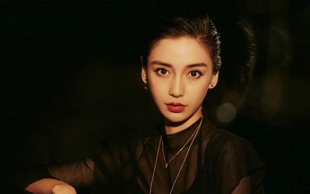 具俊晔|杨颖高调炫单身辟谣流言,不爱较真的baby,为什么这次反应这么大