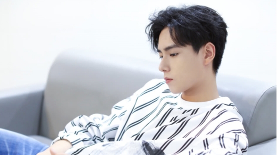 胡一天|胡一天的颜值真的太高了，就好像是从漫画里走出来的一样