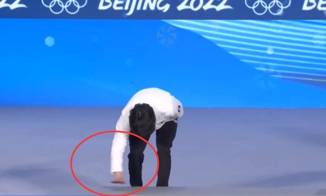 高亭宇|让你演！韩国选手扫领奖台时，谁注意高亭宇的举动，这就是大国格局