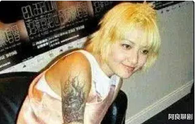 范晓萱|从乖乖女到小魔女,“离经叛道”范晓萱到底经历了什么至今未婚?