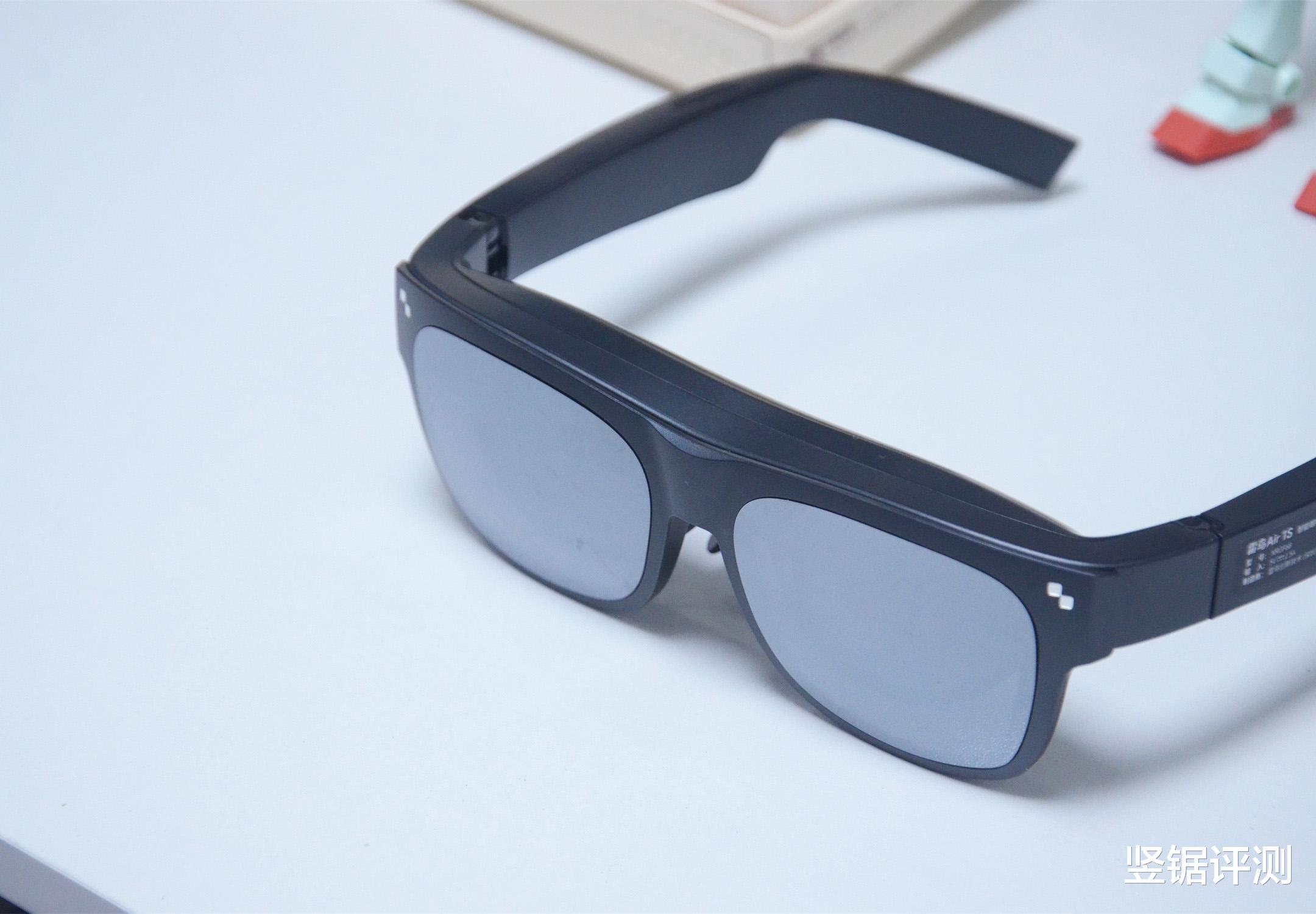 百度|眼镜里面装了个“130英寸屏幕”?雷鸟Air 1S智能AR眼镜评测