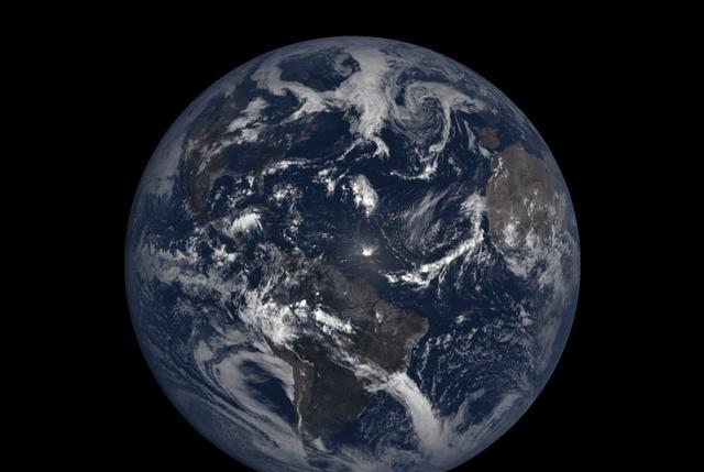 地球每秒630公里在宇宙中飞奔,它要去往哪里?科学家给出了答案