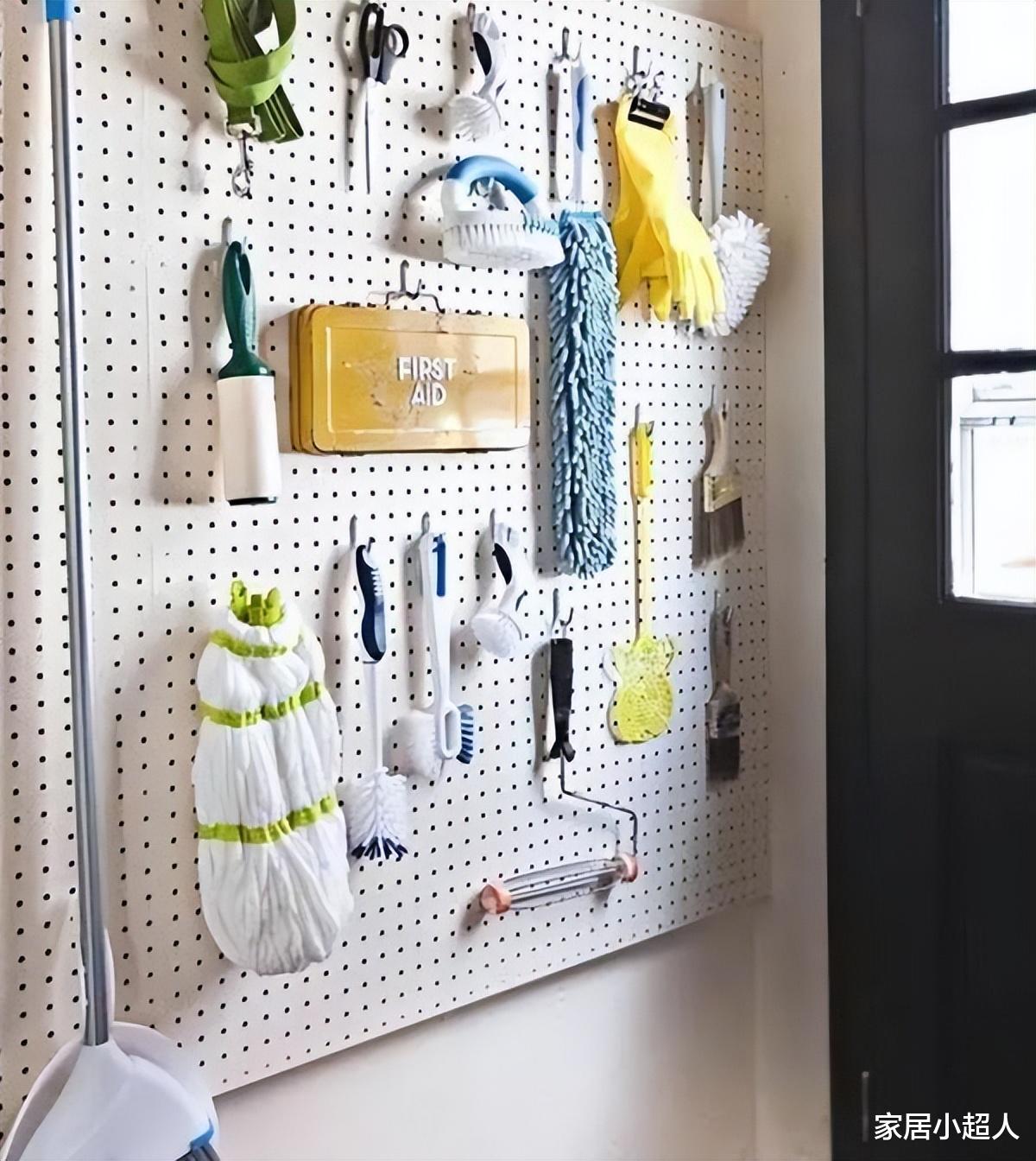 卫生间很容易被人忽视的3个位置!简单改一下,就能让空间翻倍!