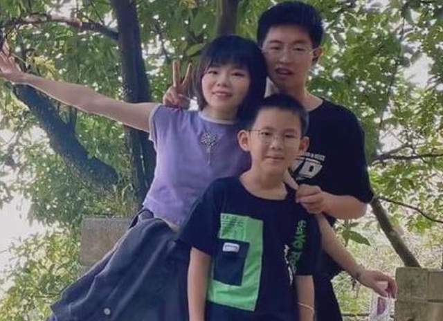 |过嘴瘾?孙海洋大女儿孙悦为爸爸普及知识,孙海洋回怼悦悦太好笑