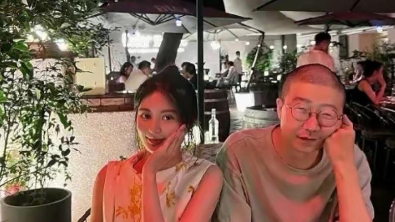 台湾|李诞被曝架子大：让粉丝备车接机、切好水果，笑果文化海外太奇葩