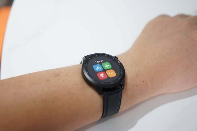 腾讯|dido E10S PRO血压心电智能手表：全面监测身体健康指标