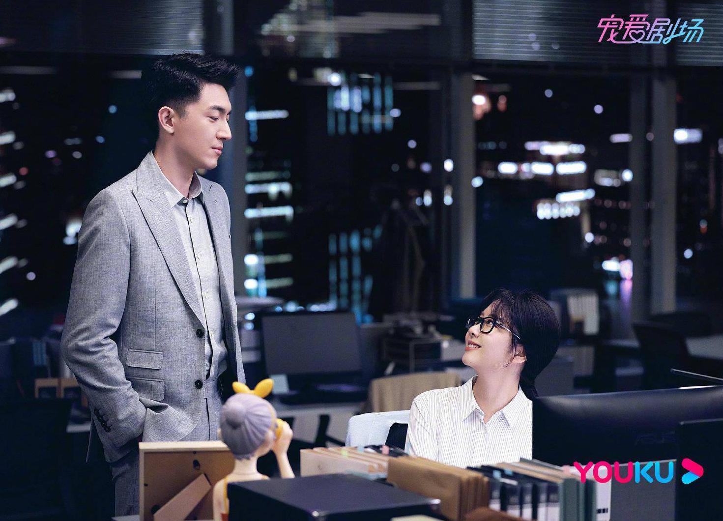 谭松韵|谭松韵、王鹤棣新剧来袭，电商女战士VS年下小奶狗，甜到心坎