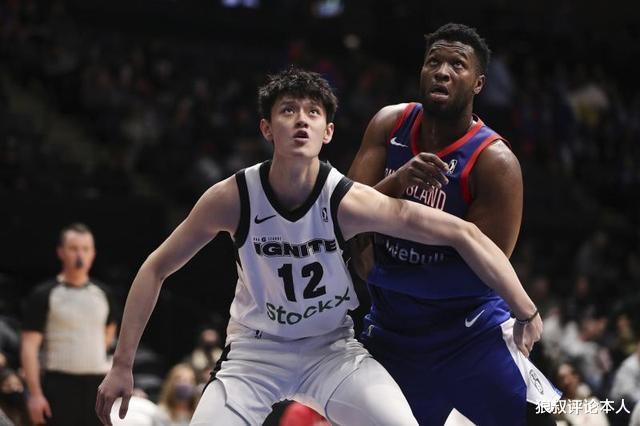 美国队|定了！中国男篮天才前锋确定留美特训，参加今年NBA选秀