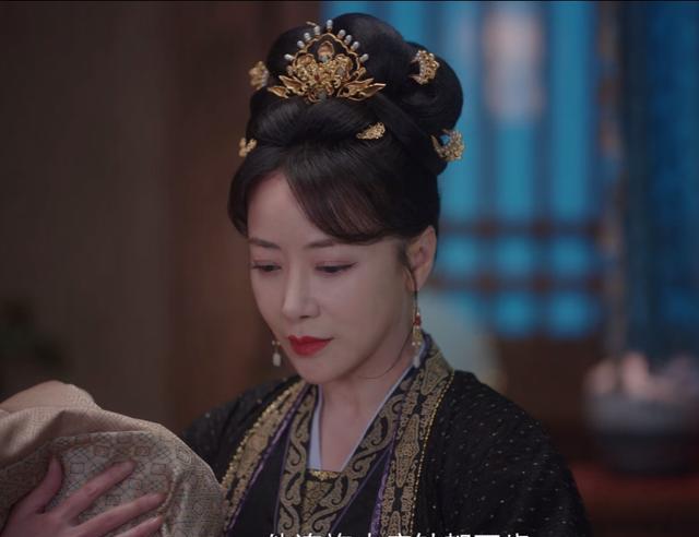 庾澄庆|《卿卿日常》嫡长主下线，恶有恶报的背后，父母偏心才是悲剧根源