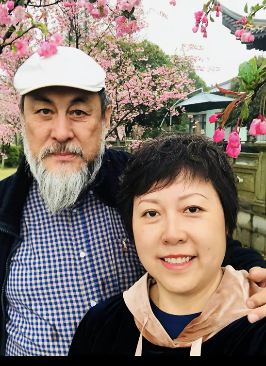 陆树铭|66岁陆树铭心梗病逝，半月前曾晒出全家福，公开妻子孕期珍贵照片