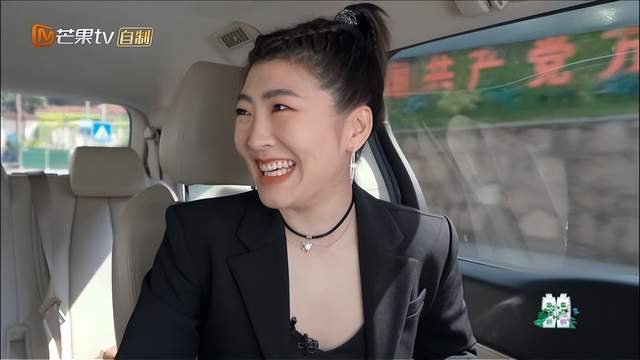 蒋劲夫|奥运冠军原来是社牛！徐梦桃憨得可爱，把浪姐3玩成了追星现场