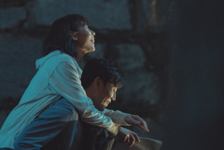 秦昊|《亲爱的小孩》被央视官宣，秦昊携3位实力派压轴，央视抽到王牌了