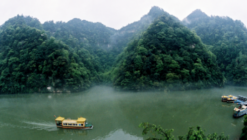 四面山|瀑布云海、湖光山色、光影繁星...悠悠夏日，到四面山寻一夏清凉！