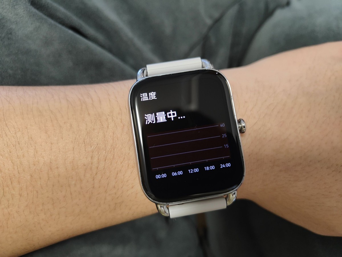 智能手表|真“卷王”！HAYLOU RS4 PLUS智能手表，高配置仅299元