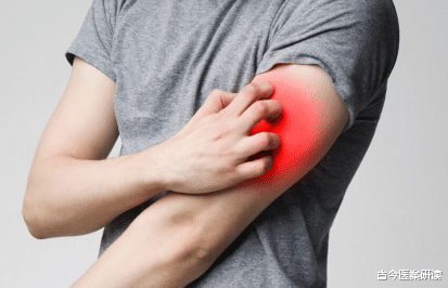 肝脏|煲汤却煲成“毒汤”?医生提醒:不想肝脏“报废”,趁早撤离餐桌