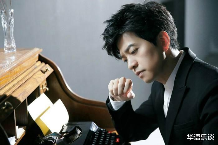 李健|花滑选手上演高端版应援，将李健音乐带上赛场，获偶像鼓励太兴奋