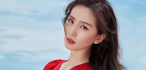 杨幂|“85花”现状,赵丽颖在转型,杨幂在提升商业价值,杨颖积攒库存