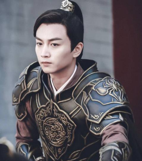 陈晓|《梦华录》后陈晓再接大剧？女主不输刘亦菲，网友：感觉很新鲜