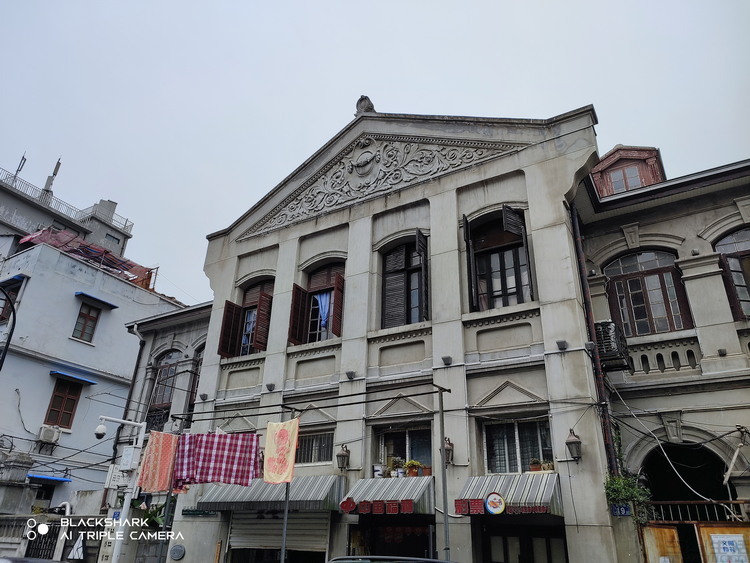 黑鲨5|黑鲨5系列首发评测：要极致游戏，也要享受生活