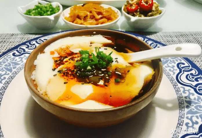 银耳|女人想要“老得慢”！建议：30岁后，常吃这5样，气色好显年轻