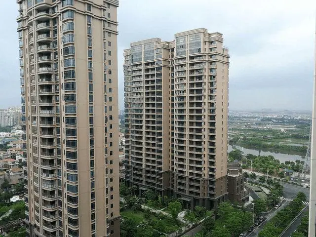 |30年后高层住宅该何去何从,拆不起又修不起