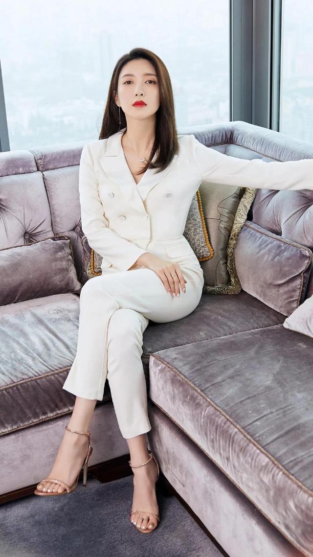 江疏影|江疏影:又美又飒的学霸