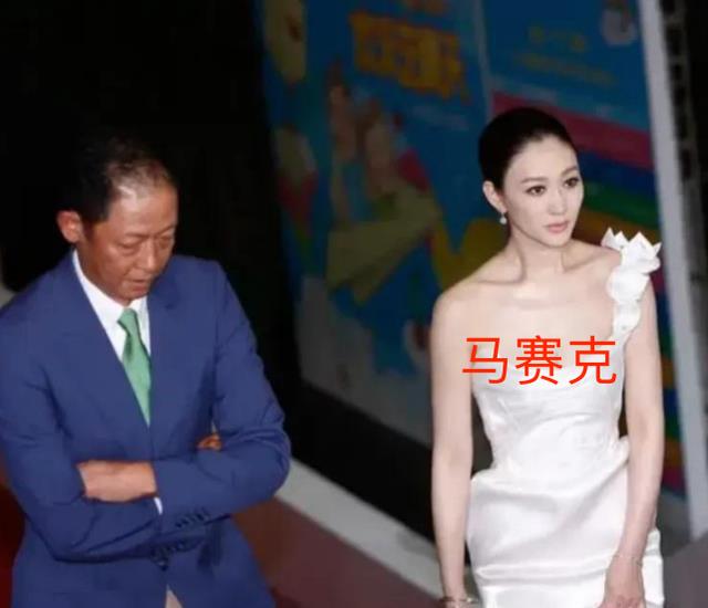 王志文|当男演员和性感女星走红毯：张国立目不斜视，王志文把头撇开