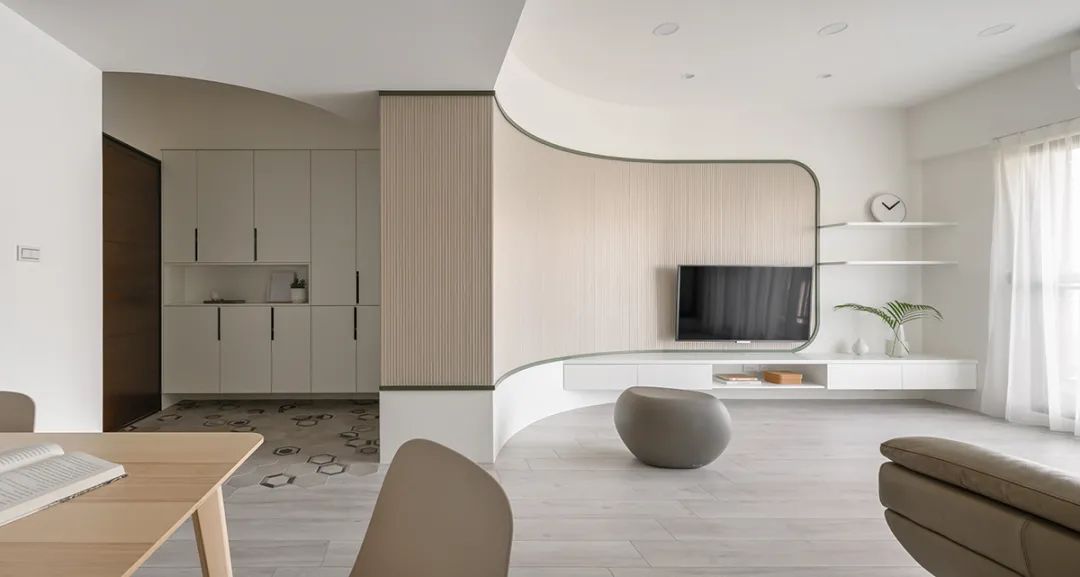 晒晒这套新房装修,颜色搭配,营造出宁静踏实,有层次感的温馨气息