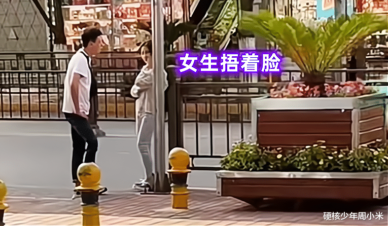 江西:女子生气打了男友一巴掌,立马被还2巴掌,“不能惯着她”