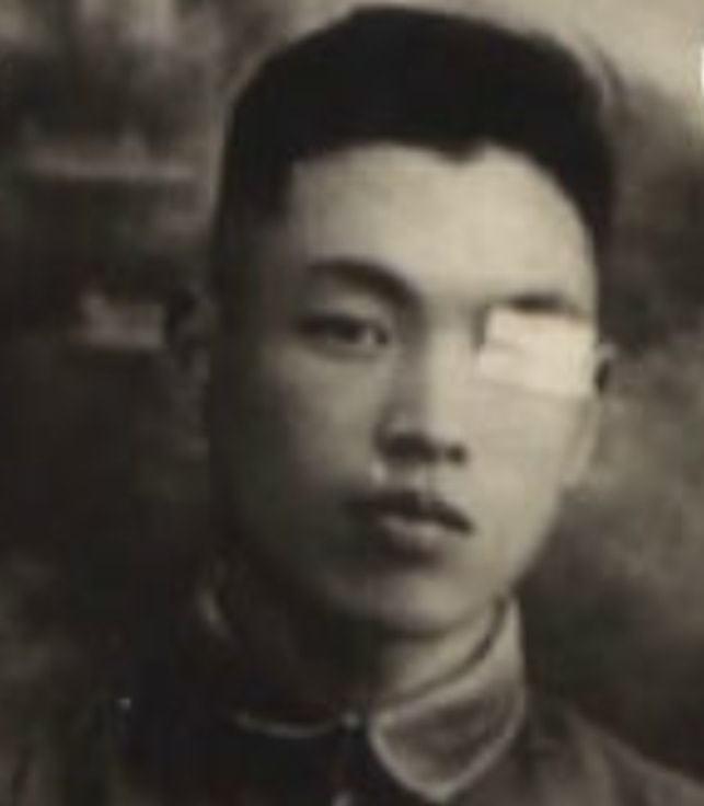 22岁姑娘嫁没有四肢的志愿军，并守护55年，离世后丈夫为她披麻戴孝