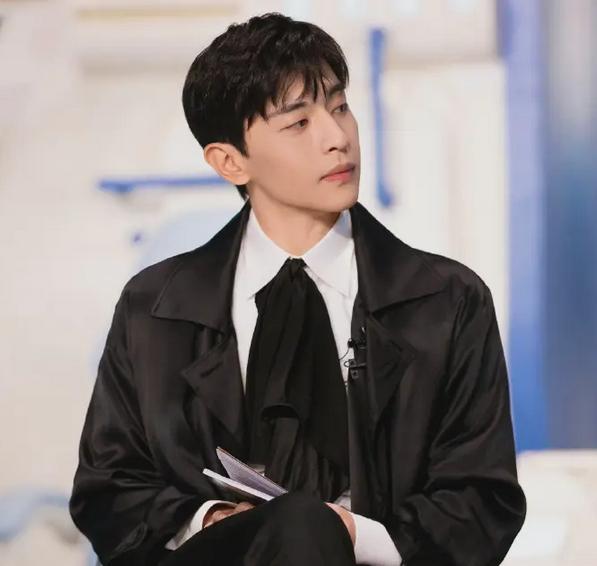 邓伦|邓伦事件引发连锁反应,清朗行动第2轮将临,汪海林发文有深意