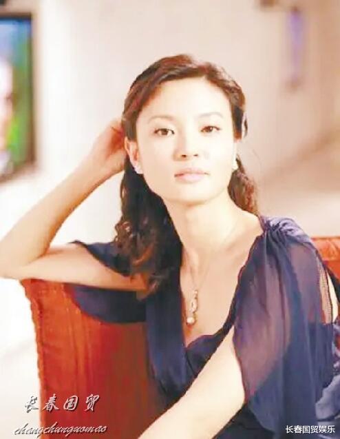 央视|她被称为央视三姐,久未露面45岁近照曝光,身材已发福变成这样了