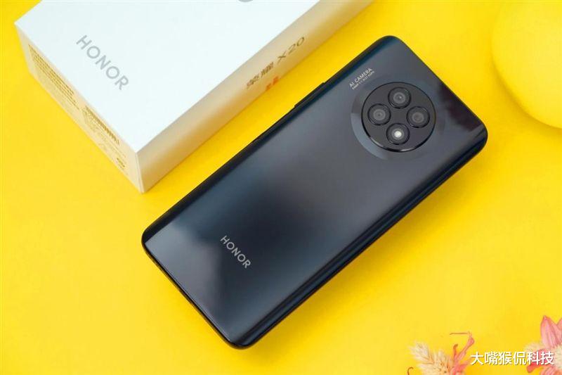 荣耀|荣耀千元机还有性价比吗?66W+天玑900,千元出头香不香?