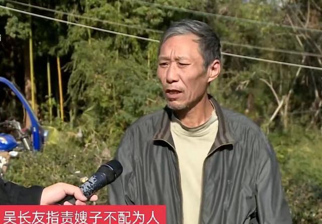 续:女子抛夫弃子改嫁3次,瘫痪后,却让医院抬上门逼前夫养老