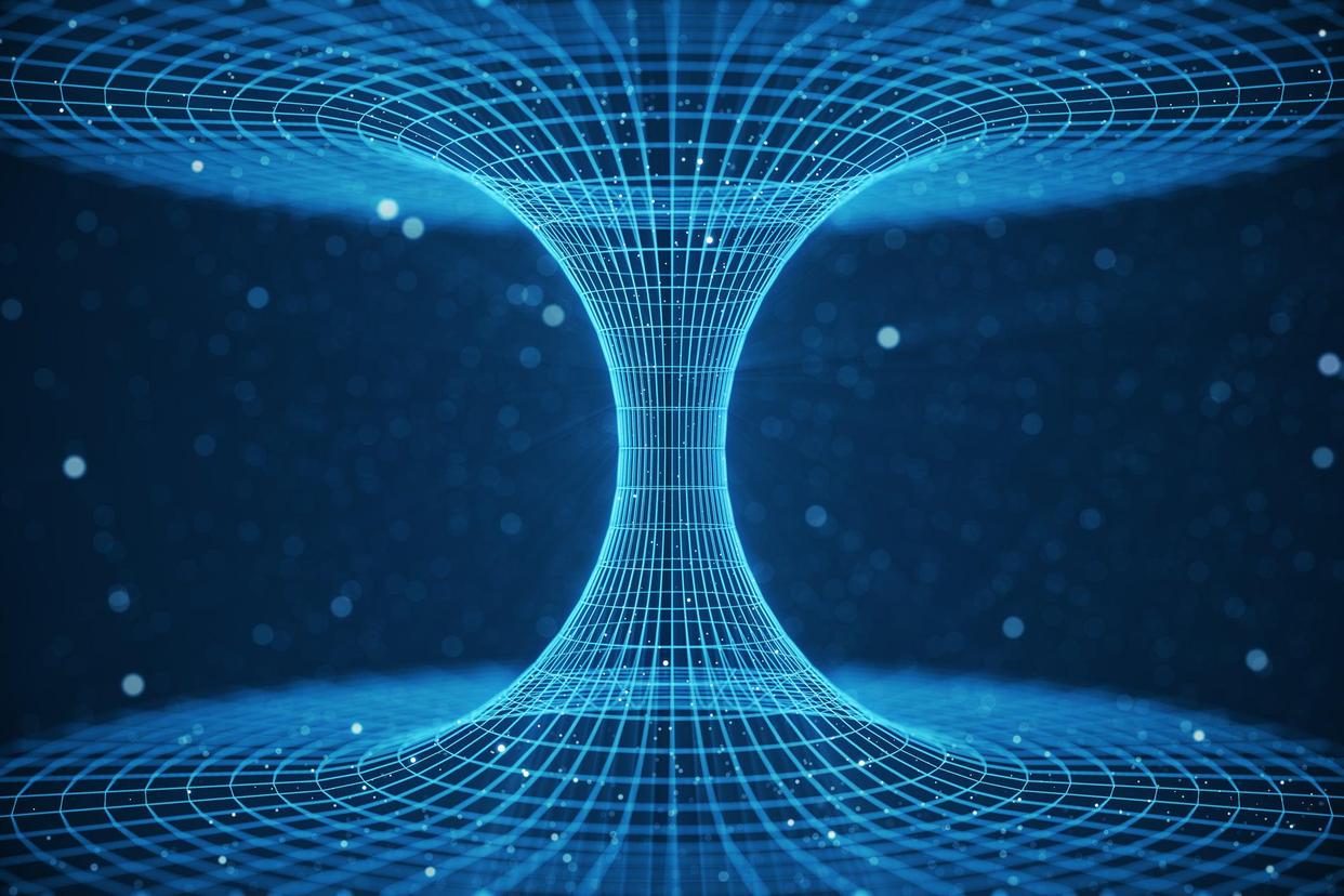 宇宙中的黑洞,会是穿越空间的“虫洞”吗?