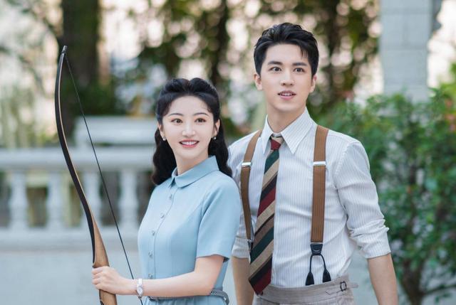 鞠婧祎|《流光之城》：三位女主结局，冯世真结局圆满，她得不偿失！