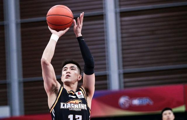 CBA三热点:艾伦终于出场,高诗岩化身擒叔宝,皮特森10三分砍46分