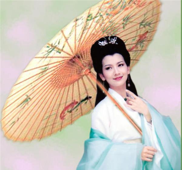 金山寺|新白娘子传奇：白素贞水漫金山寺残害生灵无数，为何只关起来而已
