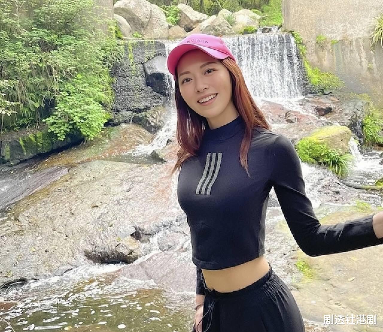 TVB|TVB知名女星被曝将离巢!宣布重回校园读硕士,入行6年是非不断