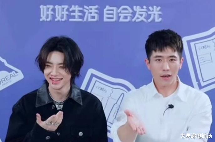 王琳凯|王琳凯直播时突然流鼻血，遭无视引争议，网友：纸巾额外收费？