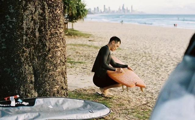 杨祐宁|41岁全能演员杨祐宁的家，百万床垫复古家具超级有品味，被圈粉了