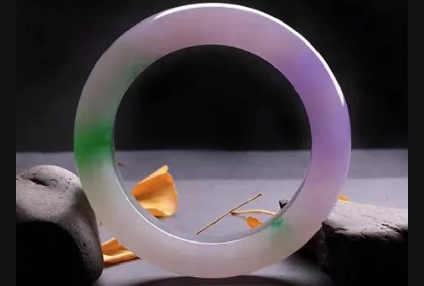 翡翠|判断翡翠玉石价值的方法是什么?