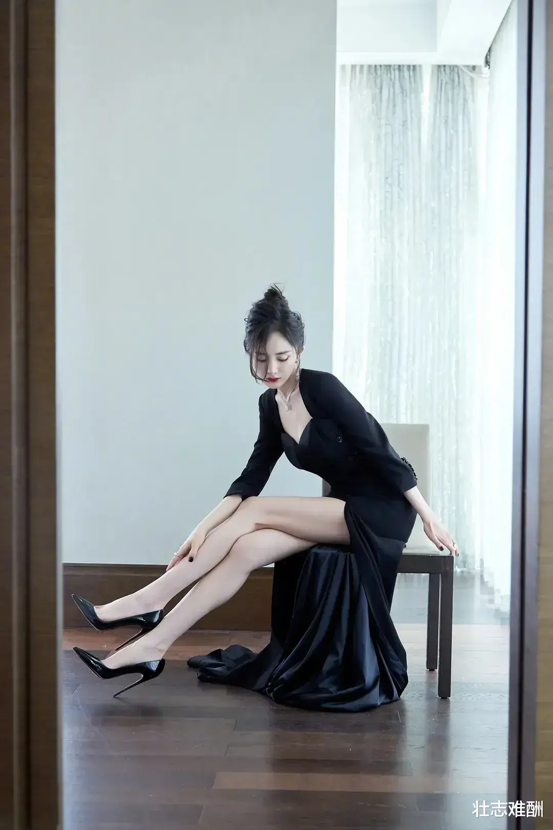 江疏影|一双长腿闯天下,腿比人更著名的女星江疏影