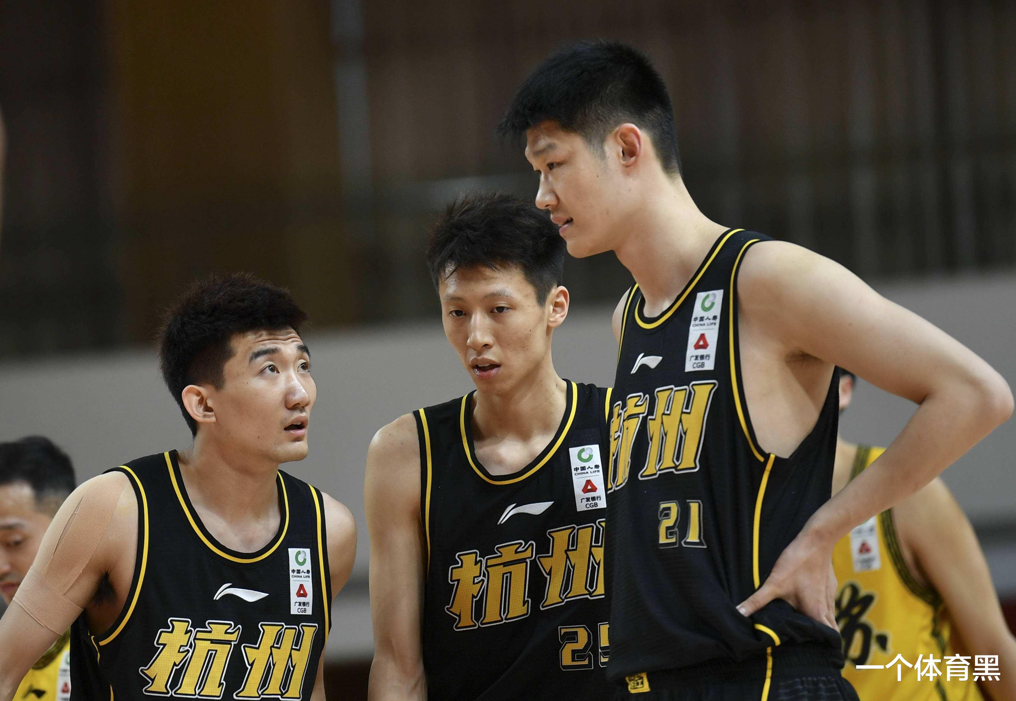 广厦男篮|开演！锁分6分钟，不敢拿第一？为了季后赛避开首钢，广厦尽力了