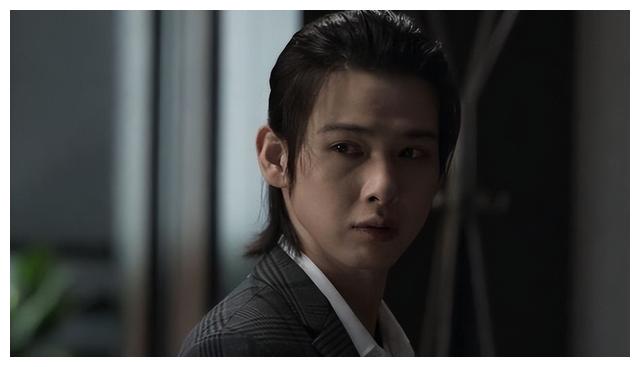 赵鹏翔|《罚罪》:拿走U盘的是谁?小唐是谁的卧底?丫丫生父是谁?